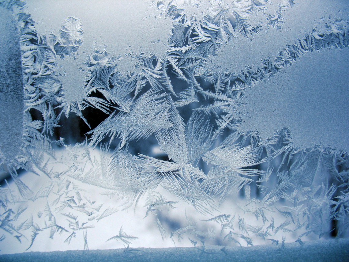 Snow pattern on winter window